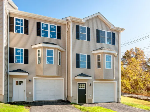 74 Upland St #D, Worcester, MA 01607