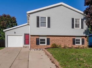 1306 N Hershey Rd, Bloomington, IL 61704