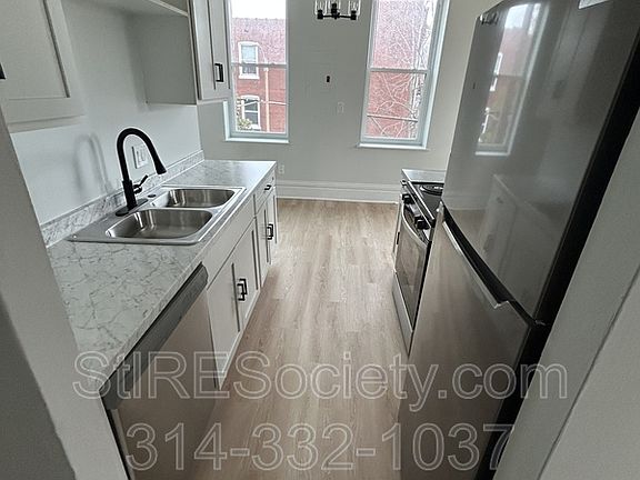 5th image of 3501 Pestalozzi St #A