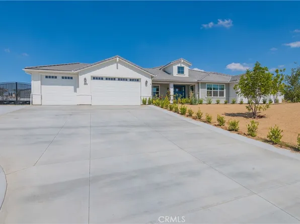 16498 Ginger Creek Dr, Riverside, CA 92504