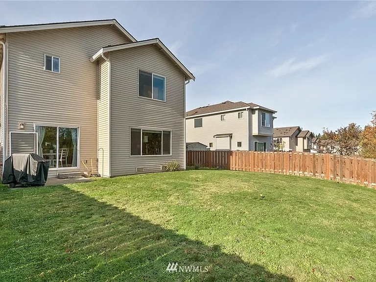 6422 Victoria Ave SE — Photo 20