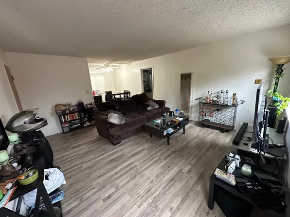 2407 V St APT 7, Sacramento, CA 95818