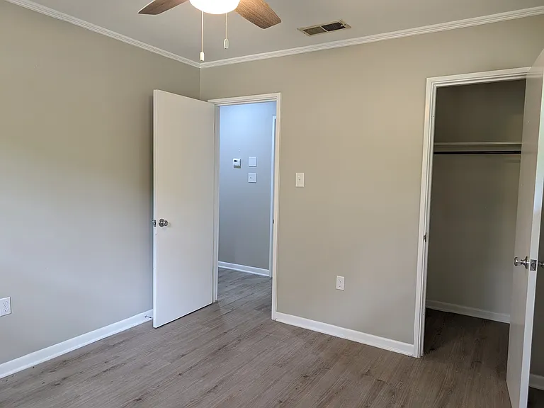 2904 Williamsburg Rd — Photo 11