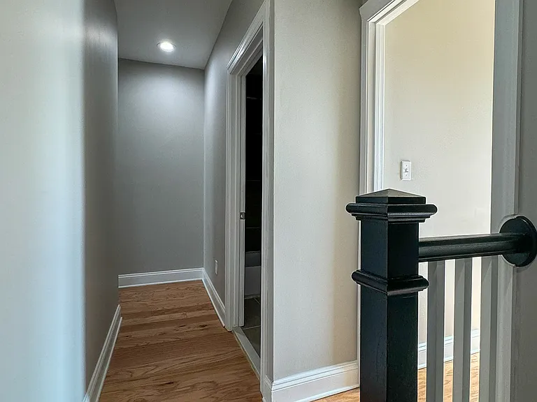 1838 Capitol Ave NE — Photo 14