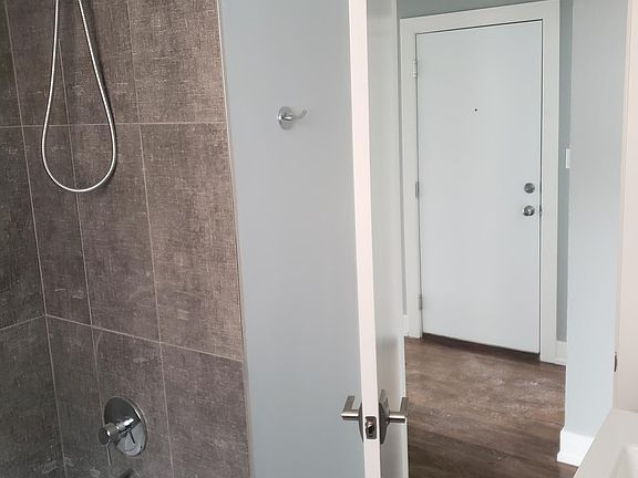 5th image of 2435 N 78th Ave #2