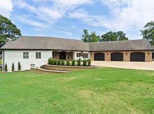 304 Gull Rd, Hampstead, NC 28443