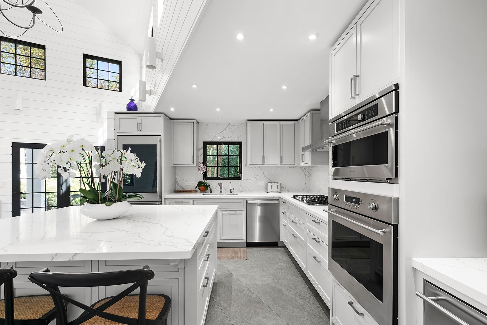  High End Kitchen