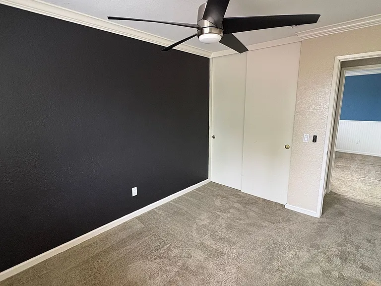 935 Ridgewood Dr — Photo 17