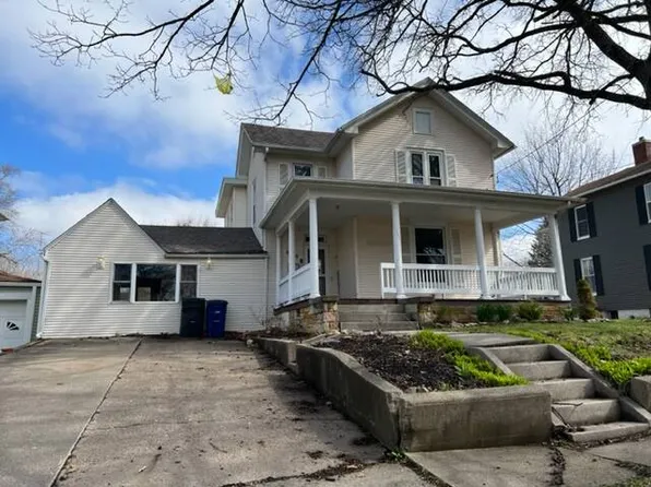 408 E Boston Ave, Monmouth, IL 61462
