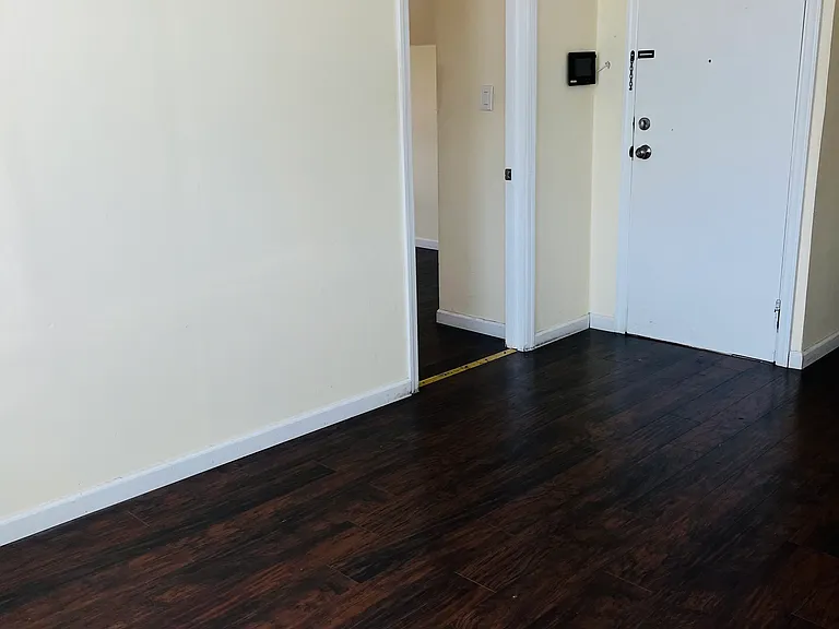 109 Frank E Rodgers Blvd N #3 — Photo 1