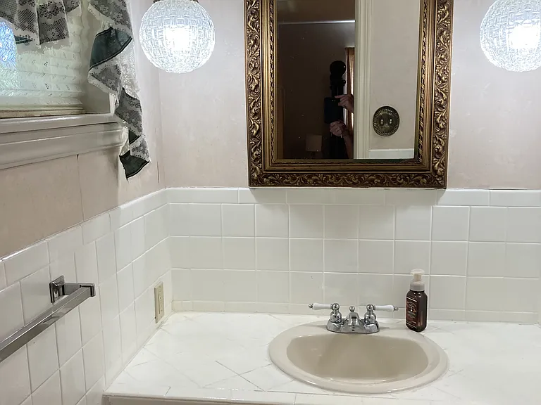 927 Skyline Dr — Photo 29