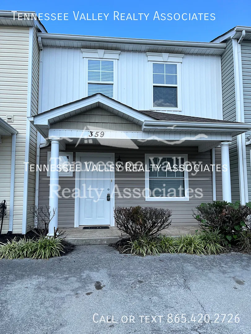2 bed, 2.5 bath townhome in scenic Seymour, TN! — Photo 2