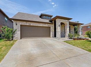 5529 Marina Dr, Denton, TX 76208