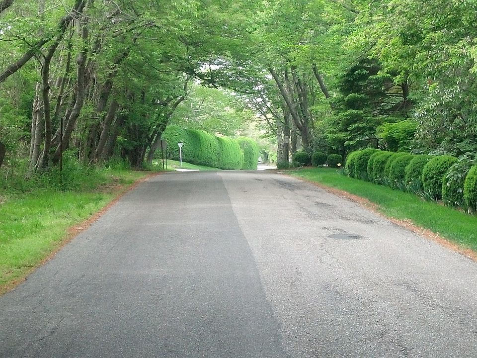 1st image of 70 Cross Hwy