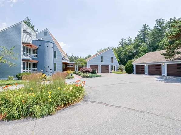 155 Pine Hill Road, Hollis, NH 03049