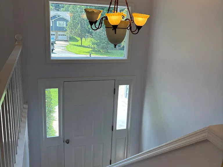 38 Stonehedge Dr — Photo 3