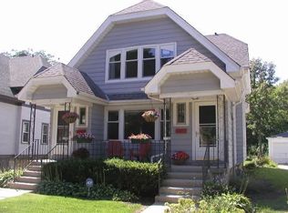 3709 N Morris Blvd, Shorewood, WI 53211