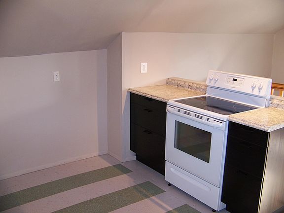 2nd image of 100 Brooklyn St Floor 4