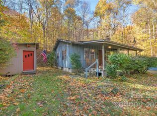 80 Pot Leg Rd, Waynesville, NC 28785