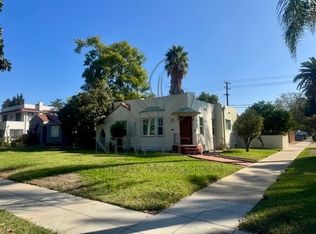 5590 Magnolia Ave, Riverside, CA 92506