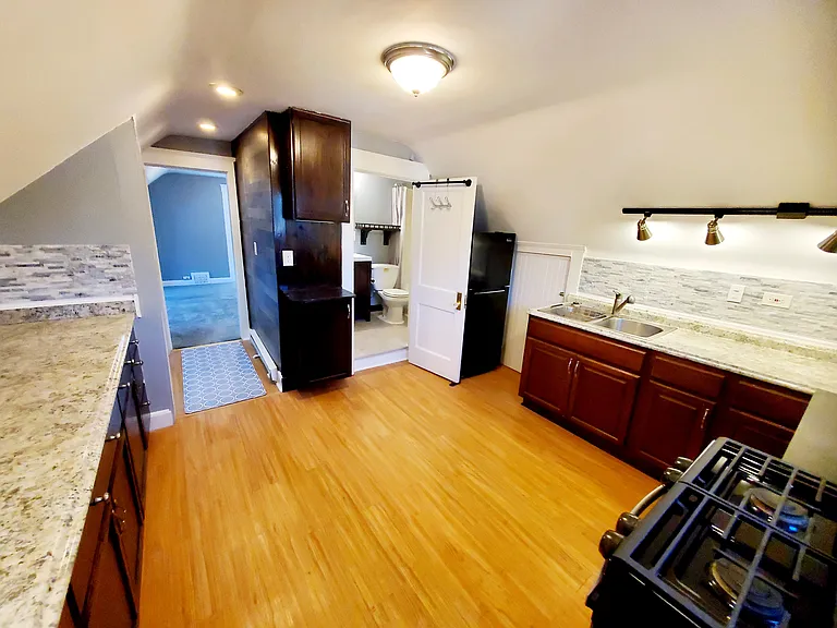 1281 Cranford Ave #3 — Photo 36