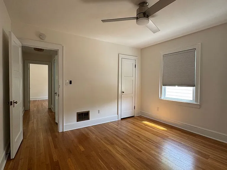 5120 Starkey Rd — Photo 11
