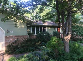 1475 Skiles Ln, ARDEN HILLS, MN 55112