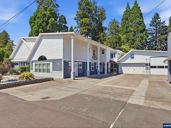 2nd image of 211 Sunset Ave N