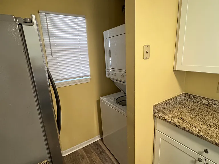 436 Lees Mill Dr — Photo 6