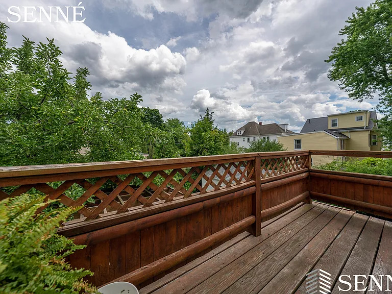 31 Grant Ave — Photo 12