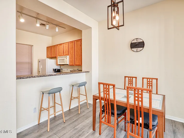 1404 W Weatherby Way — Photo 10