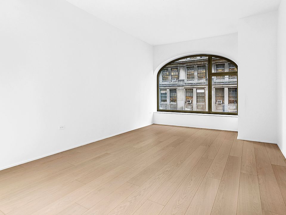 1st image of 130 William St APT 11A