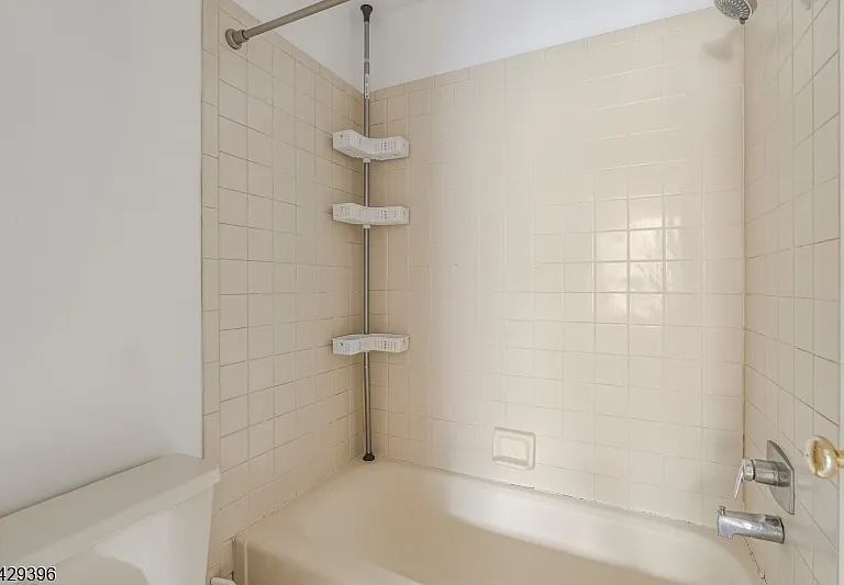 44 Spruce Ct — Photo 23
