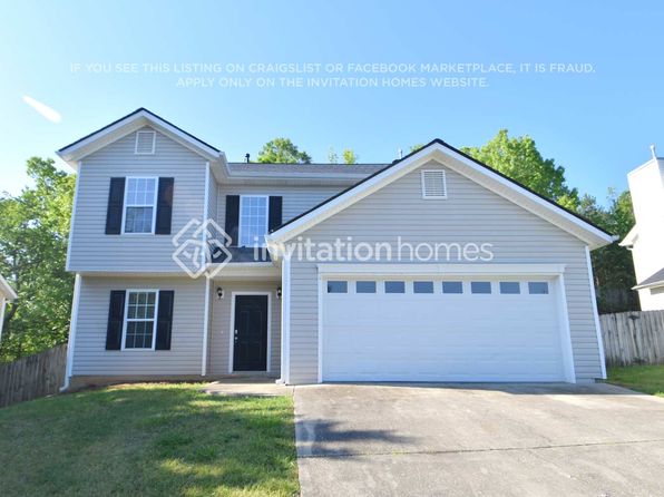 111 Saint Charles Ave