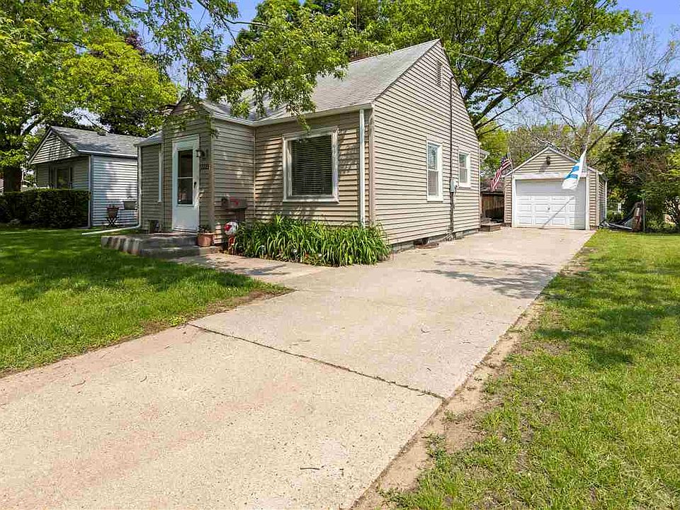 1st image of 2223 Van Wie Ave