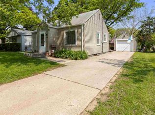 2223 Van Wie Ave, Rockford, IL 61103
