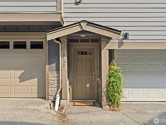 2nd image of 3732 Southcenter Boulevard