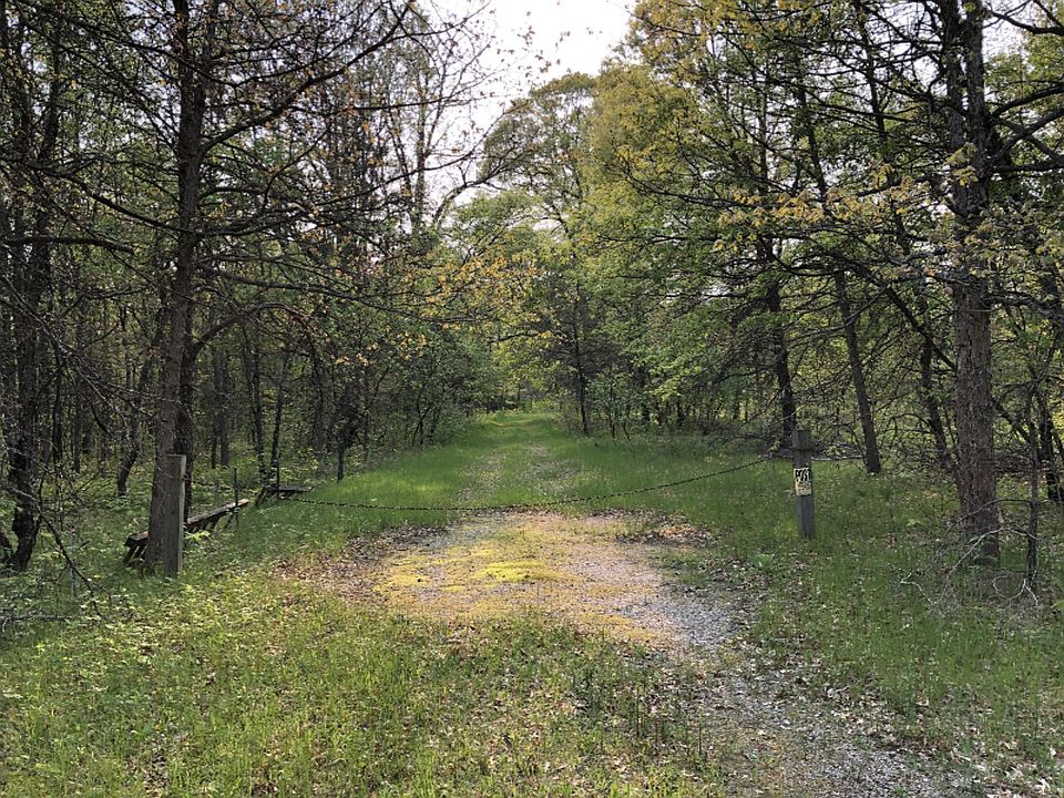 1st image of 4011 N Wilderness Trl