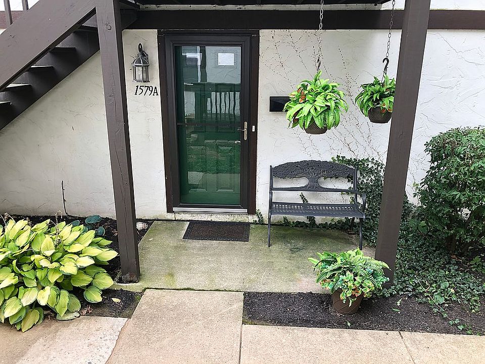 1st image of 1579 Arlington Ave #A