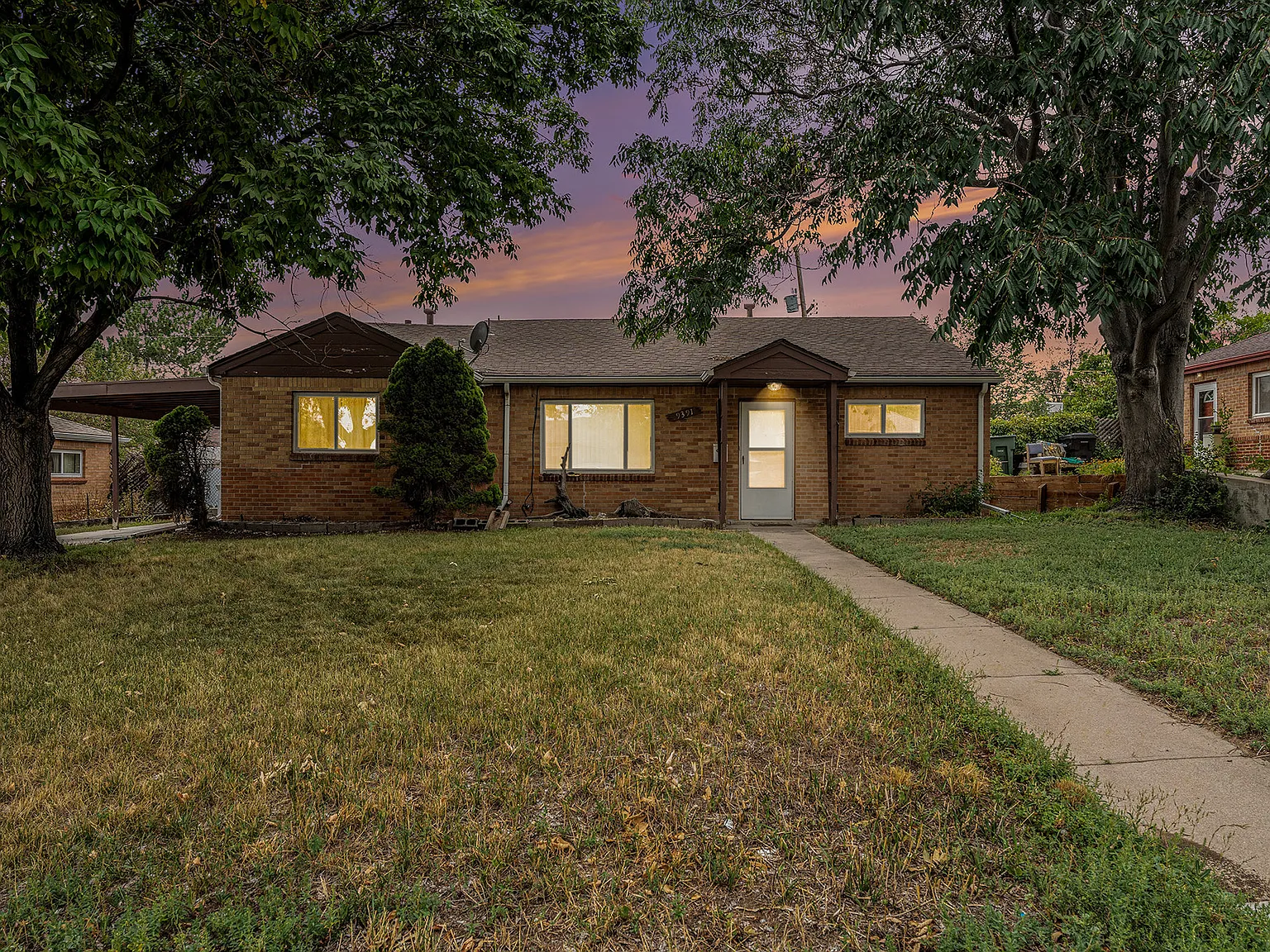 3 bed, 1176 sqft, $2,200 — Photo 2