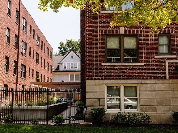 5th image of 615 E Armour Blvd APT 108