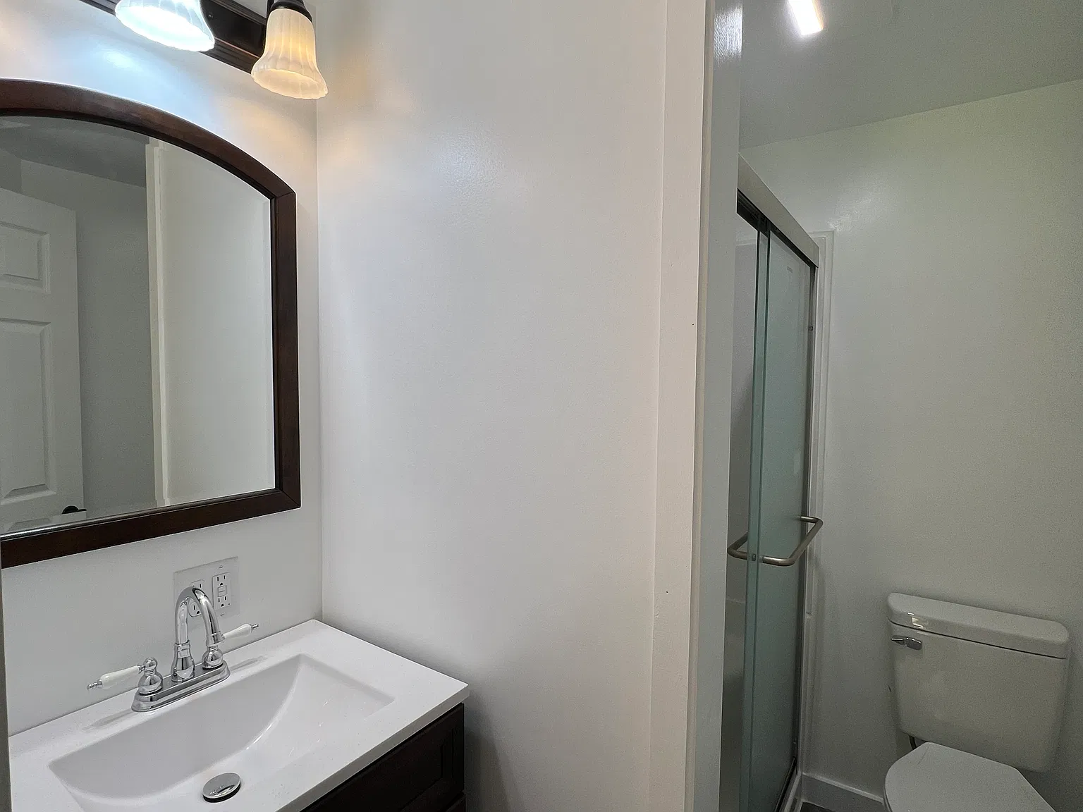 3 bed, $2,100 — Photo 3
