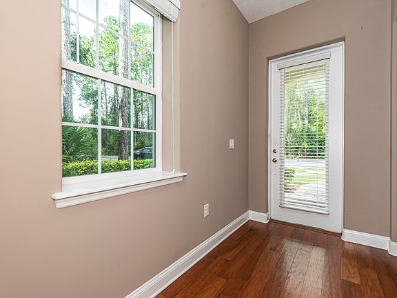 3rd image of 80 Canyon Trl