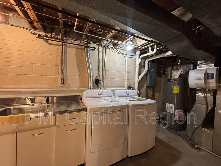 12 Mills Rd — Photo 24