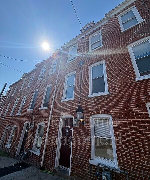 1st image of 236 W Mifflin St