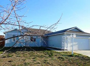 819 NE Quince Ave, Redmond, OR 97756