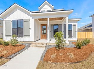 102 Wishing Well Dr, Broussard, LA 70518