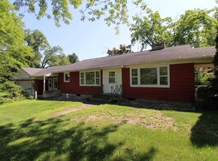 206 E Ormsby St, Oxford, WI 53952