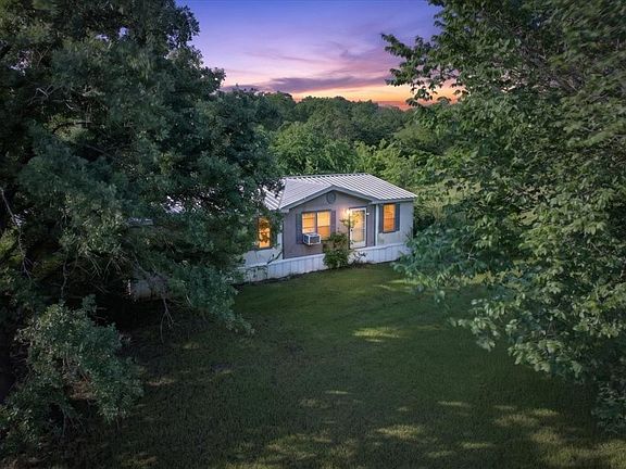 3rd image of 700 Kim Ct