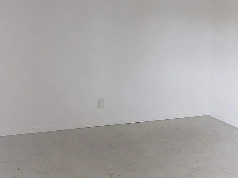 512 W Green Ave #28 — Photo 2